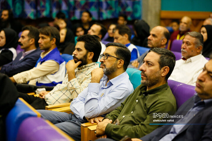 همایش تجلیل از نمونه‌های ترافیکی استان اصفهان