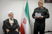 نیروهای انتظامی با حداقل حقوق خدمت می‌کنند