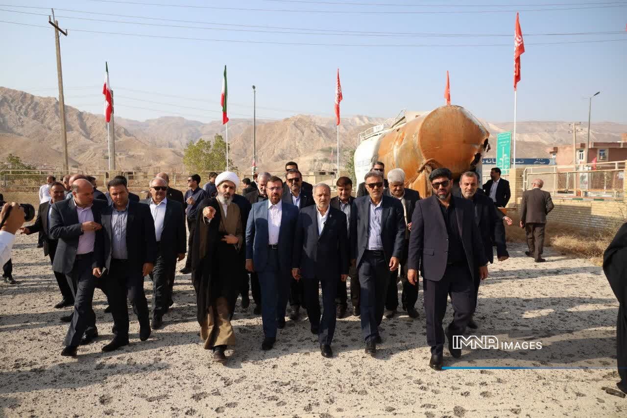 جنایت آمریکا در لامرد باید در حافظه تاریخی جهان ثبت شود/ پیگیری انتقام خون شهدای مظلوم