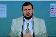 رهبر انصارالله: عربستان با مشارکت آمریکا و اسرائیل مرتکب جنایت علیه ملت یمن می‌شود