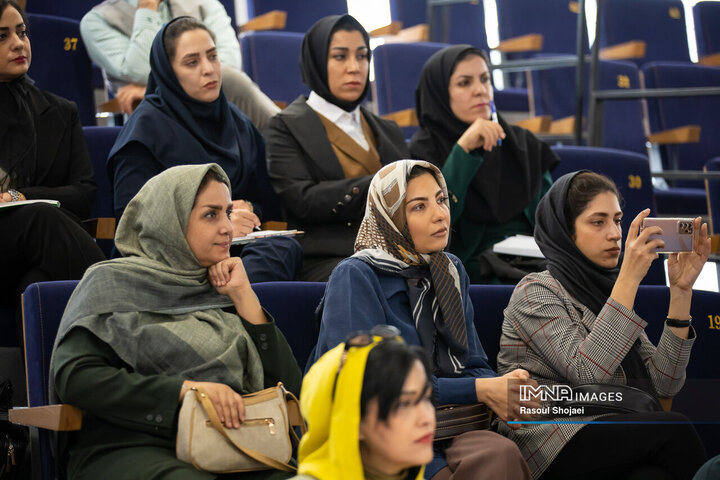 نشست‌های آخرین روز سی‌و‌هشتمین جشنواره فیلم کودکان و نوجوانان