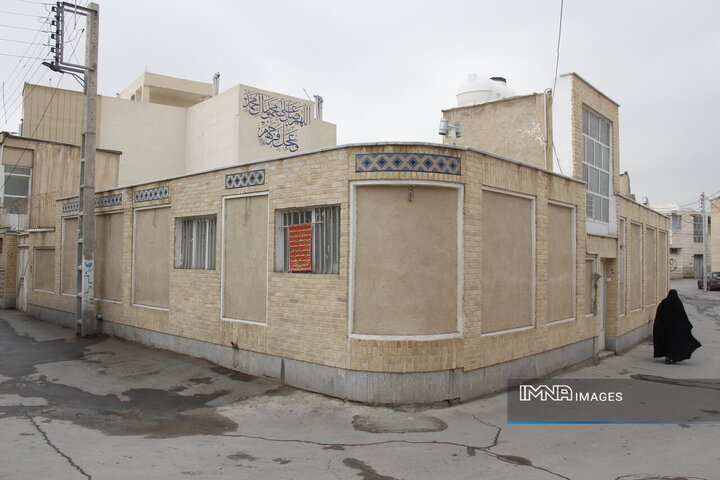 احیای ۷ سقاخانه تاریخی در محور دردشت اصفهان