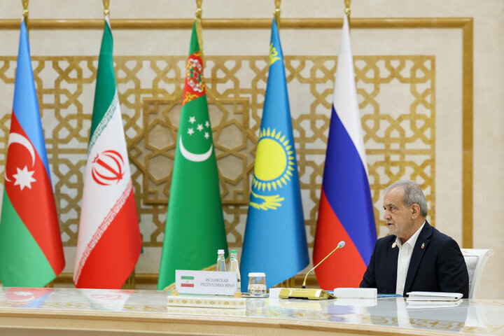 Pezeshkian Proposes Long-Term Regional Plan to Address Caspian Sea’s Falling Water Level
