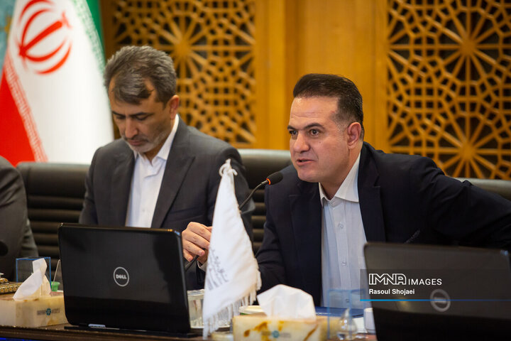 نشست نخبگانی «روز زاینده‌رود»