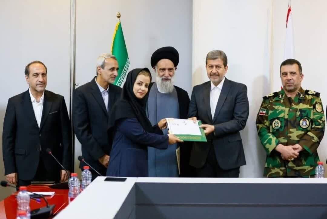 قصه معلمی که هنر را زندگی می‌کند