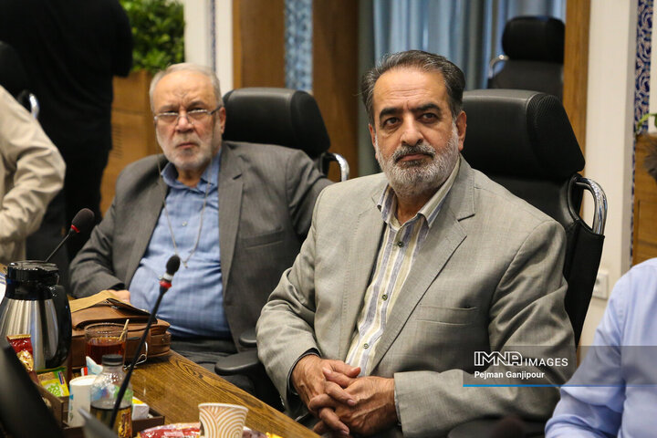 صحن علنی شورای شهر اصفهان