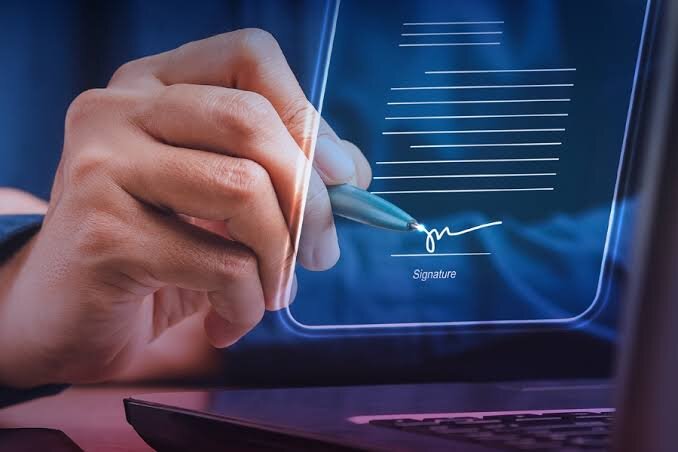 یک کلیک تا تعهد حقوقی؛ قراردادهای الکترونیکی چقدر قابل اعتماد است؟