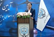 سوگند وکالت عهد با عدالت و قانون است