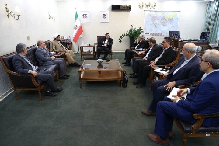 دیدار نمایندگان مجلس با وزیر ورزش و جوانان