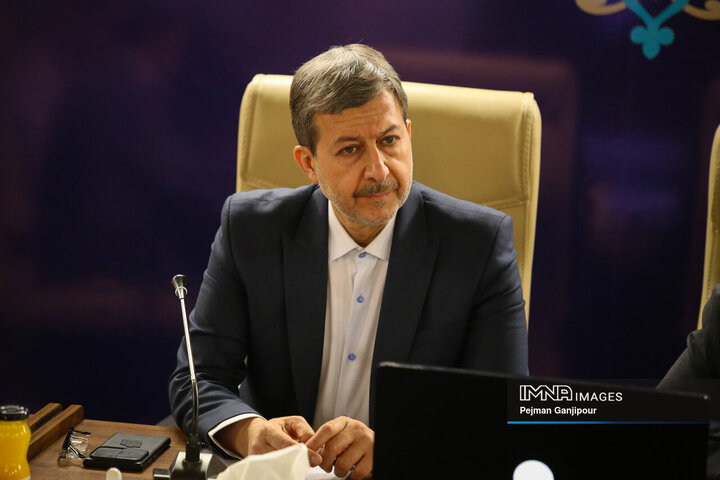سفر معاون عمرانی وزیر کشور به اصفهان