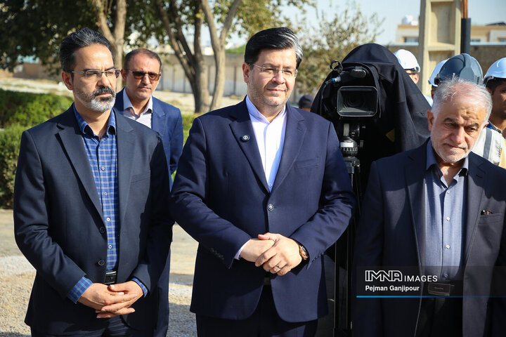 سفر معاون عمرانی وزیر کشور به اصفهان
