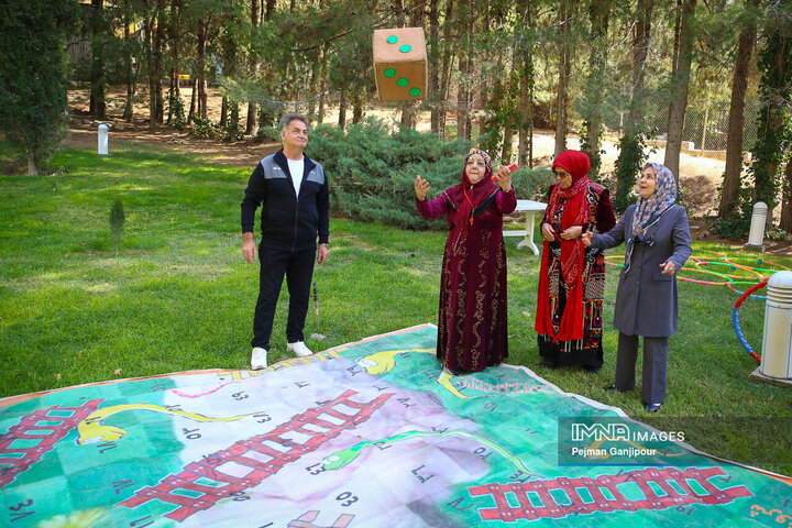 دورهمی بازنشستگان شهرداری اصفهان