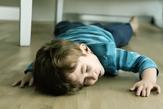 چند دقیقه سرنوشتساز؛ در صورت تشنج کودک چه کنیم؟