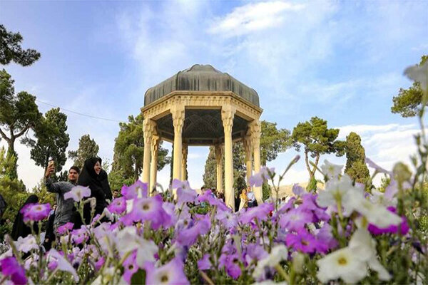 Iran Celebrates Hafez Day, Honoring a Poet Whose Words Transcend Centuries