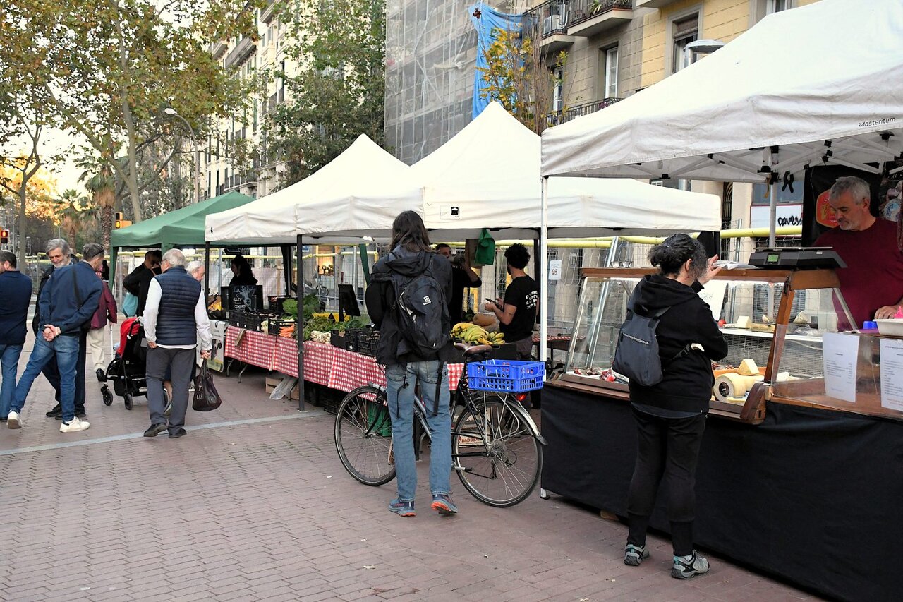 خیابان یا بستر فعالیتهای شهروندان؟