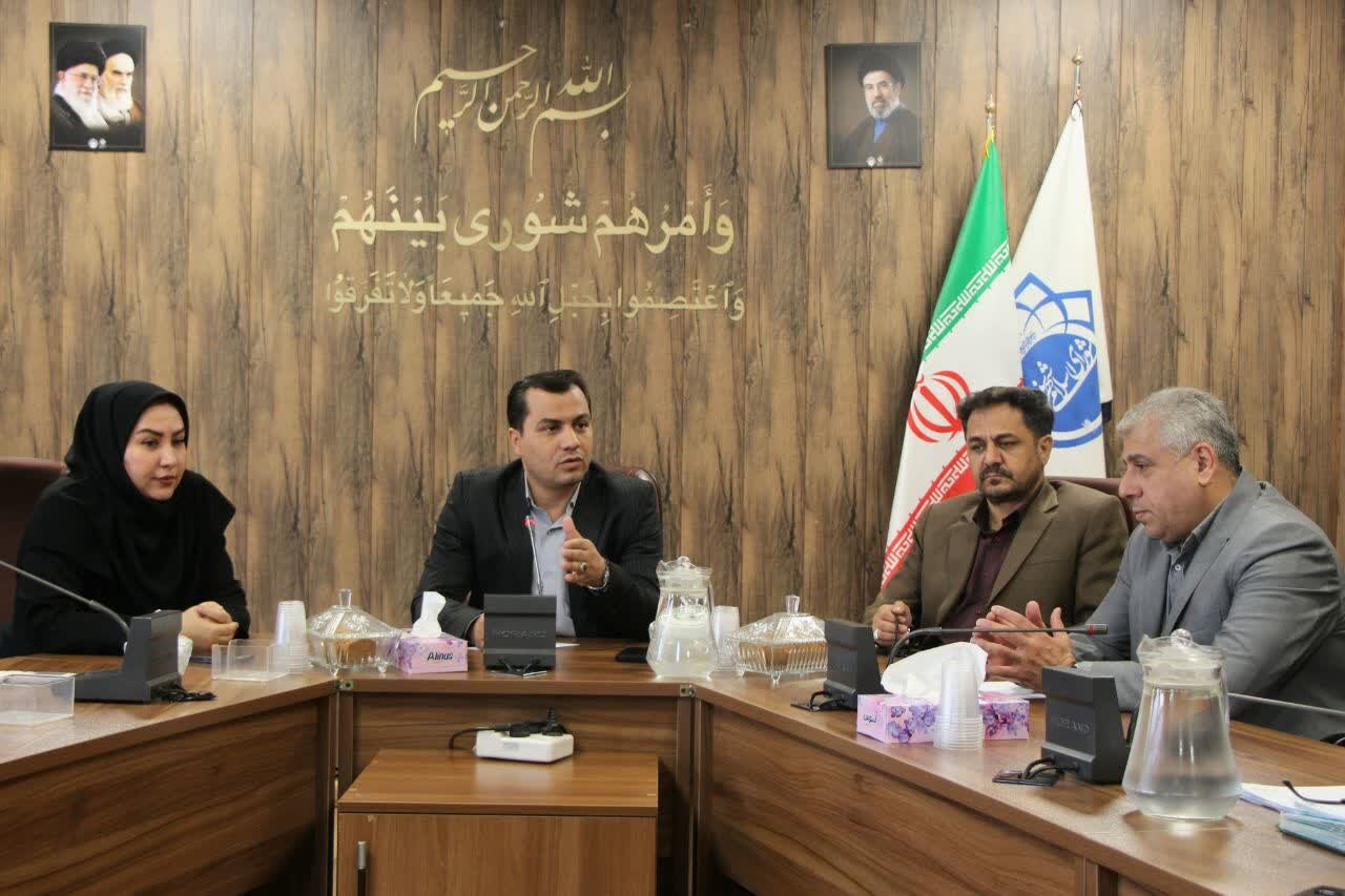 بیمه کارکنان باید در اولویت پرداخت‌های شهرداری سنندج باشد