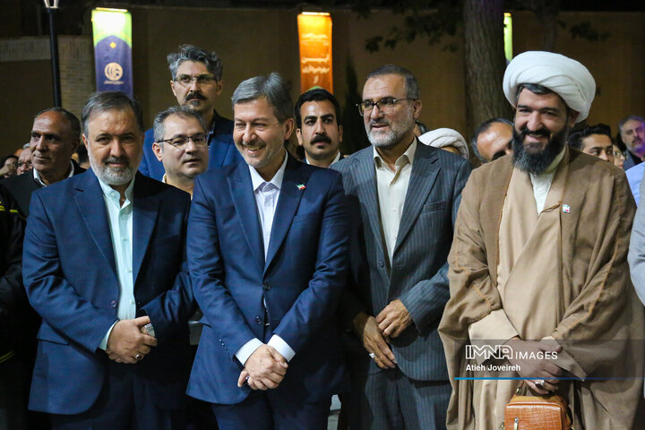 آیین بهره‌برداری از گذر تاریخی دردشت اصفهان
