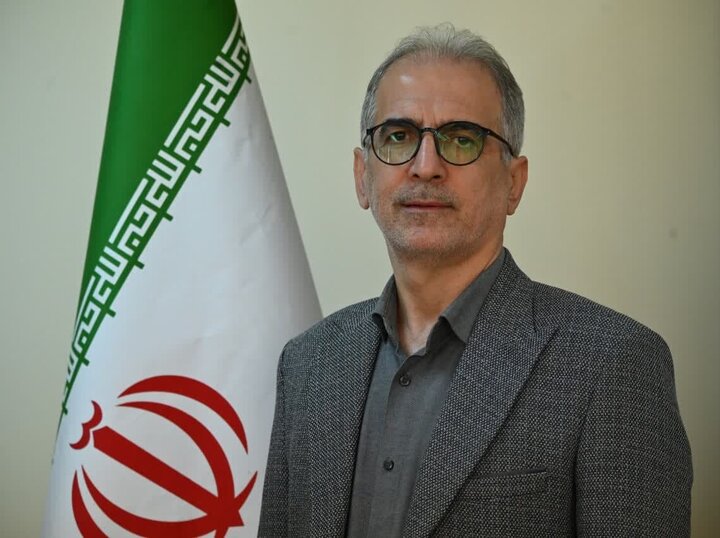 اعتماد عمومی با حکمرانی پاسخگو و تبیین صادقانه عملکرد دولت تقویت می‌شود