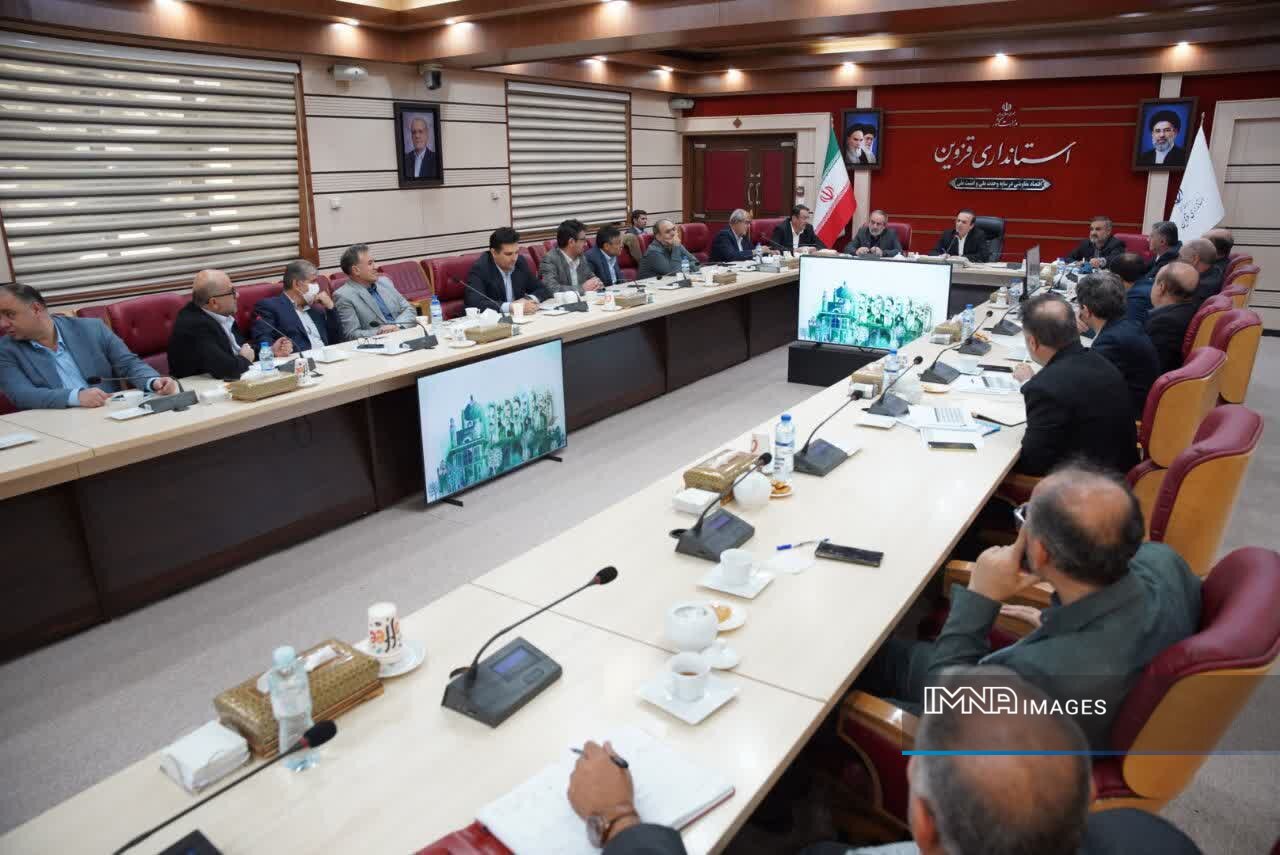تأکید استاندار قزوین بر تسریع پرداخت تسهیلات ریاستجمهوری و مدیریت انرژی زمستانی