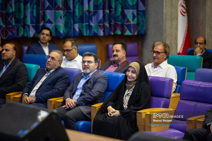 نشست تحول مفاهیم شهری و مسیر حرکت به سوی شهرهای دانش‌بنیان، هوشمند و شناختی