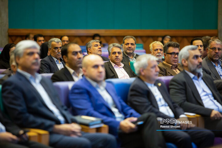 نشست تحول مفاهیم شهری و مسیر حرکت به سوی شهرهای دانش‌بنیان، هوشمند و شناختی