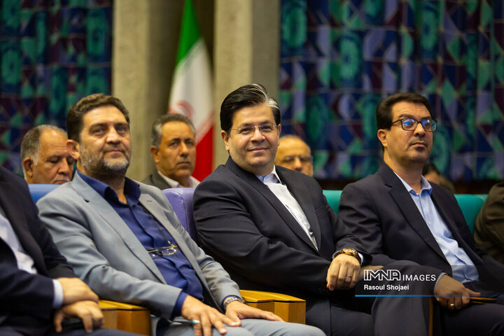 نشست تحول مفاهیم شهری و مسیر حرکت به سوی شهرهای دانش‌بنیان، هوشمند و شناختی