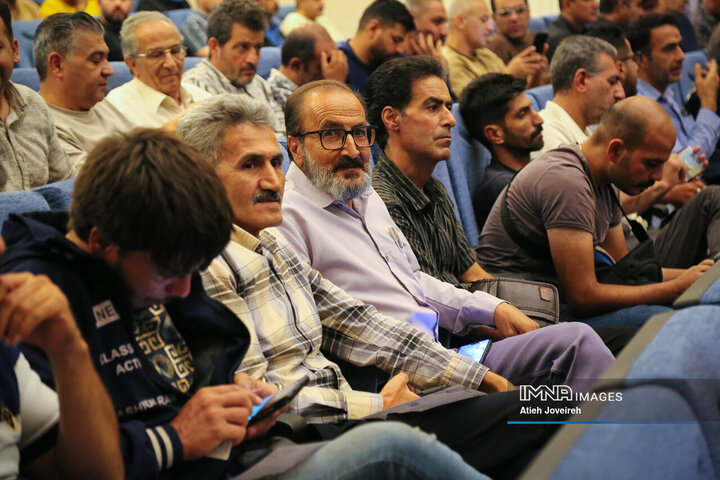 دوره آموزشی رانندگان حمل‌و‌نقل بار شهری اصفهان