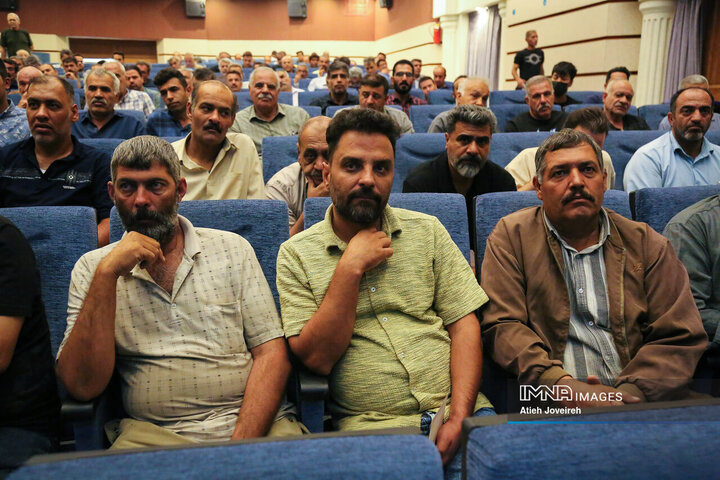 دوره آموزشی رانندگان حمل‌و‌نقل بار شهری اصفهان