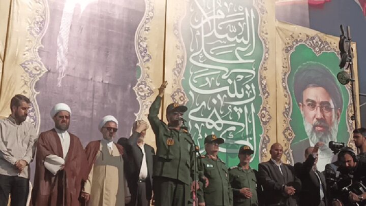 آغاز رزمایش بعثت توزیع ۳۱۳ هزار بسته معیشتی و جهیزیه در تهران