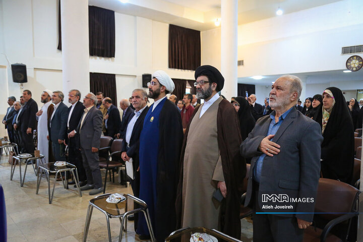 دومین گردهمایی کاتبان وحی در اصفهان