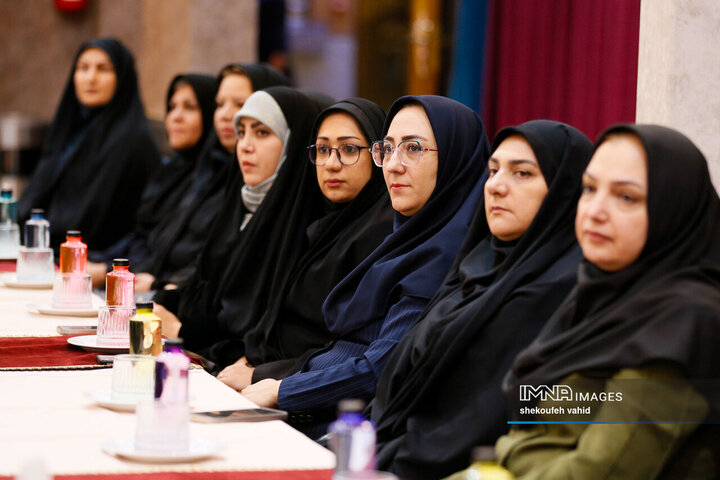 نشست فصلی مسئولان دفاتر شهرداری اصفهان