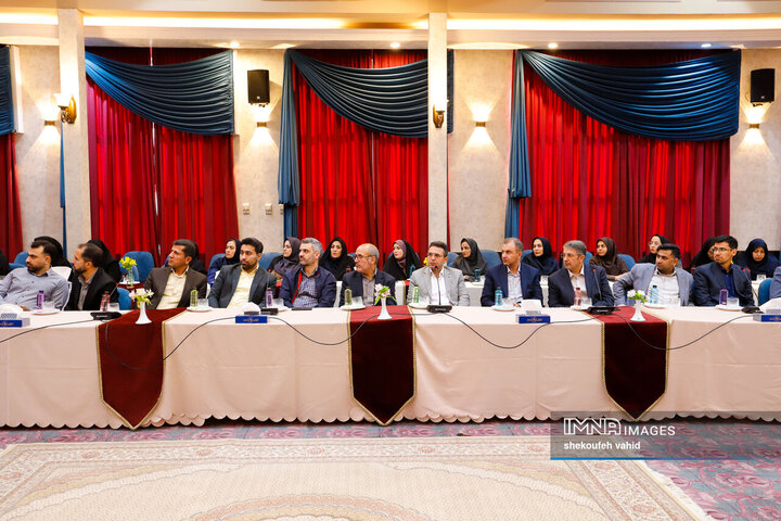 نشست فصلی مسئولان دفاتر شهرداری اصفهان