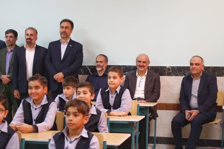 جهش آموزشی در البرز با افتتاح ۲۰ پروژه بزرگ‌مقیاس؛ گام دوم نهضت عدالت آموزشی کلید خورد