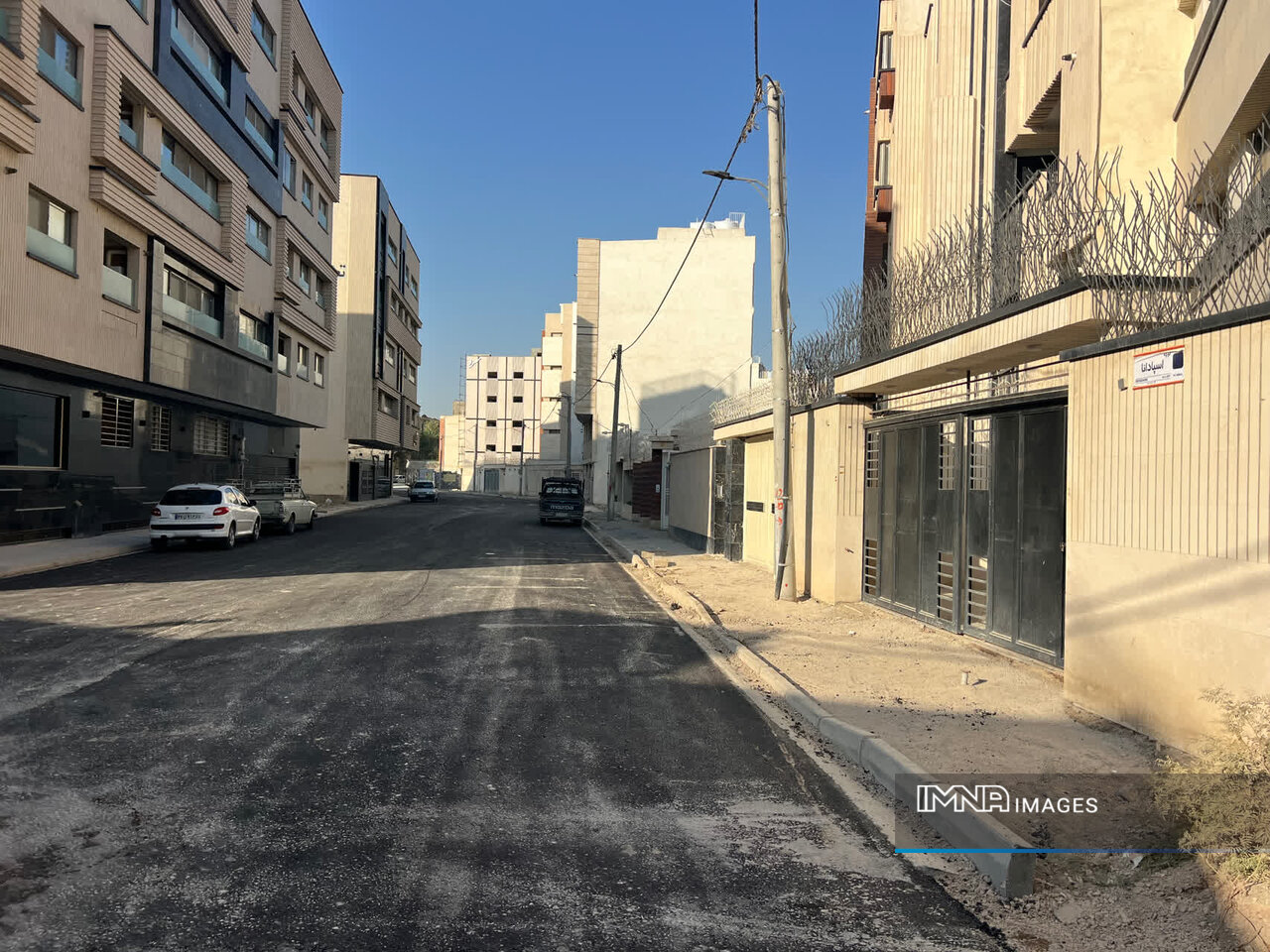 پیشرفت ۹۰ درصدی پروژه ساماندهی کوچه ۱۳ خیابان میرزاطاهرغربی