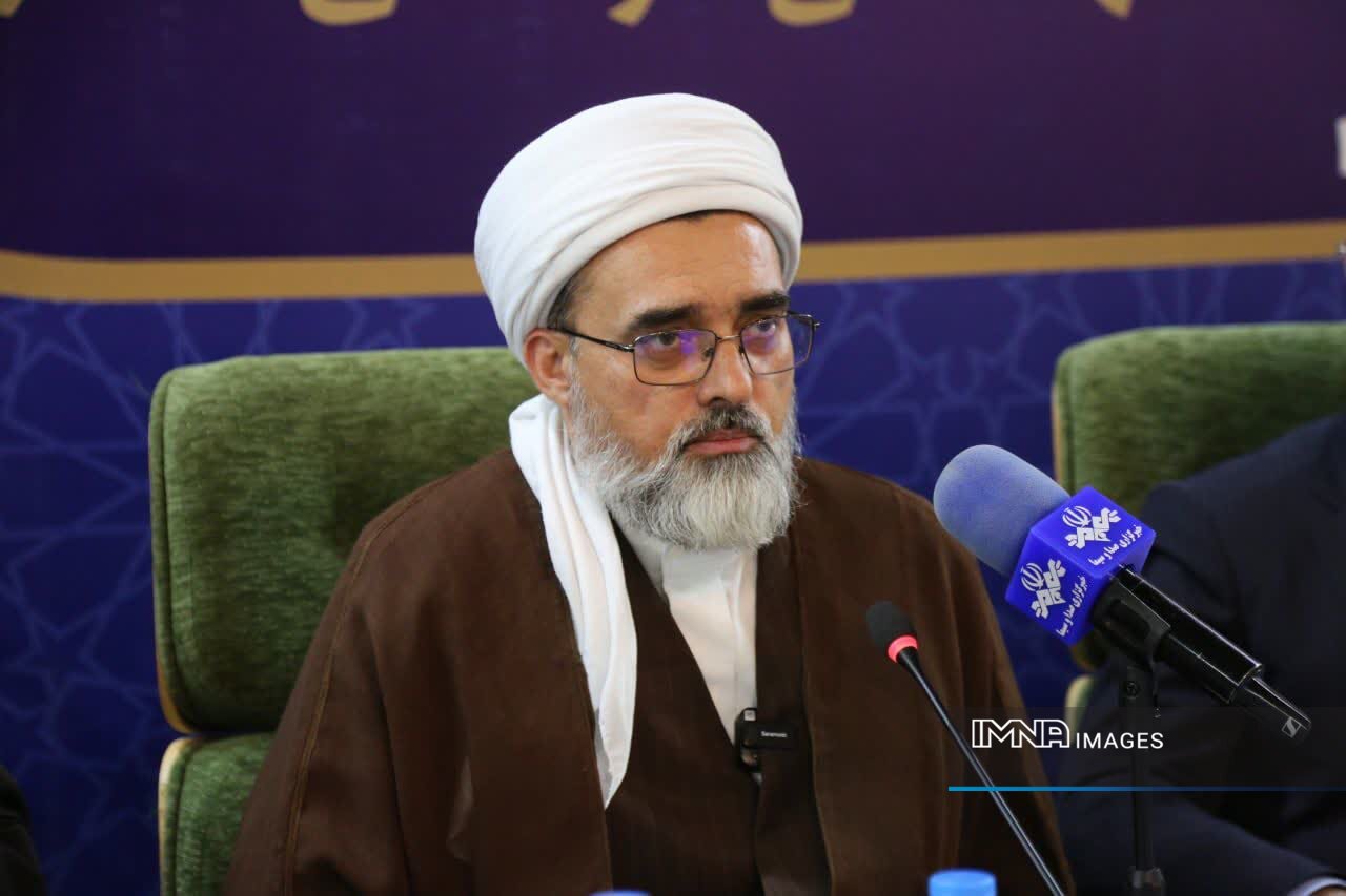اسناد فرهنگی باید از مرحله تدوین به سمت اجرا و حل مسئله حرکت کنند