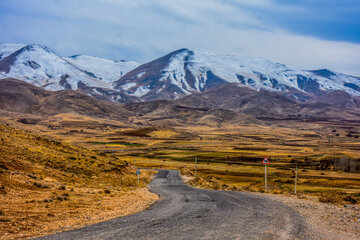 Markazi Province in Focus: A Land of Distinguished Figures, Natural Beauty and Industry