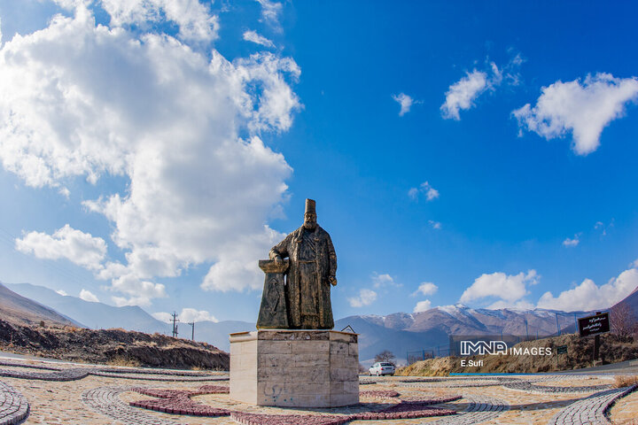 مرکزیِ ایران در قاب تصویر؛ روایت سرزمین مفاخر، طبیعت و صنعت