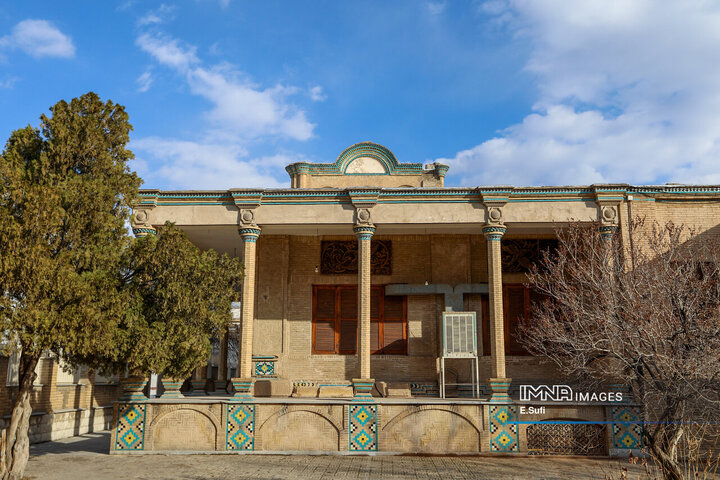 مرکزیِ ایران در قاب تصویر؛ روایت سرزمین مفاخر، طبیعت و صنعت