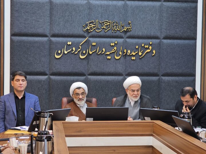 ظرفیت‌های فرهنگی و اجتماعی کردستان در جهاد تبیین به کار گرفته شود