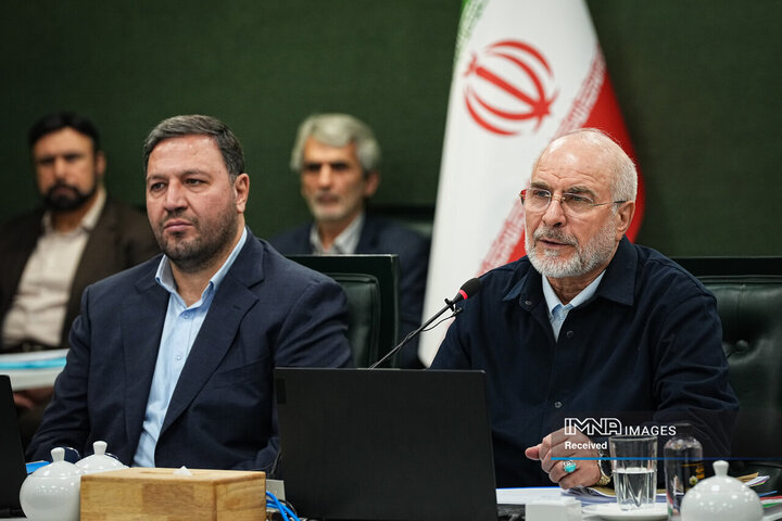 جلسه رأی اعتماد نمایندگان به وزیر پیشنهادی دفاع و پشتیبانی نیروهای مسلح