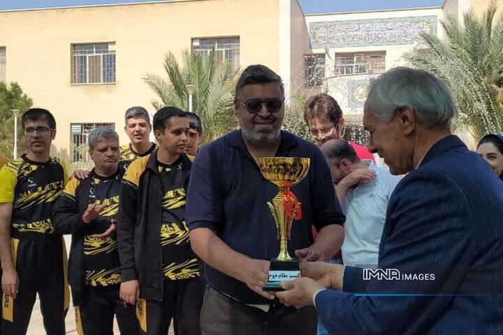 برگزاری مسابقات ورزشی مراکز توان‌بخشی بیماران اعصاب و روان در منطقه ۷ اصفهان