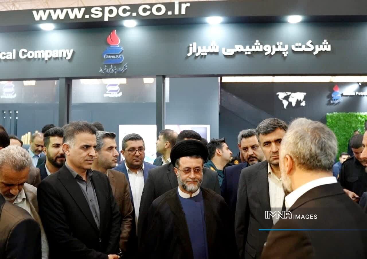 اکسپو شیراز ۲۰۲۶؛ روایت ایستادگی صنعت فارس در سایه تحریمها و تهدیدها