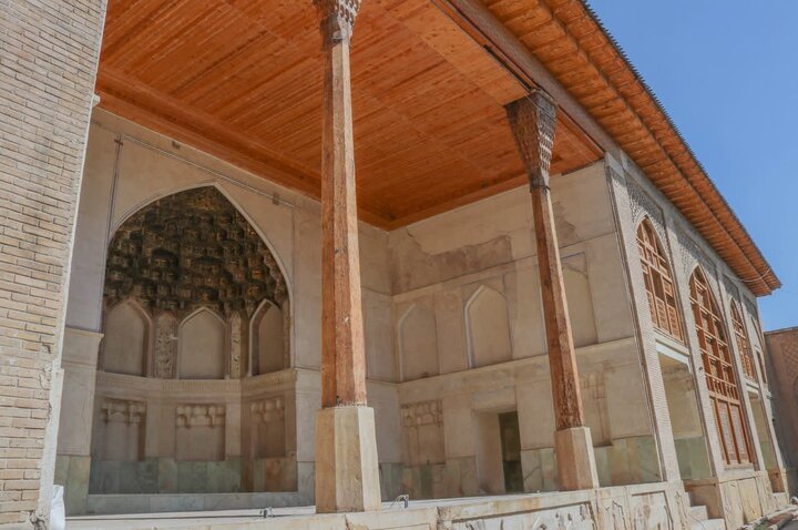 از دیوان‌خانه شیراز تا تخت جمشید؛ سند مالکیت آثار تاریخی فارس صادر شد