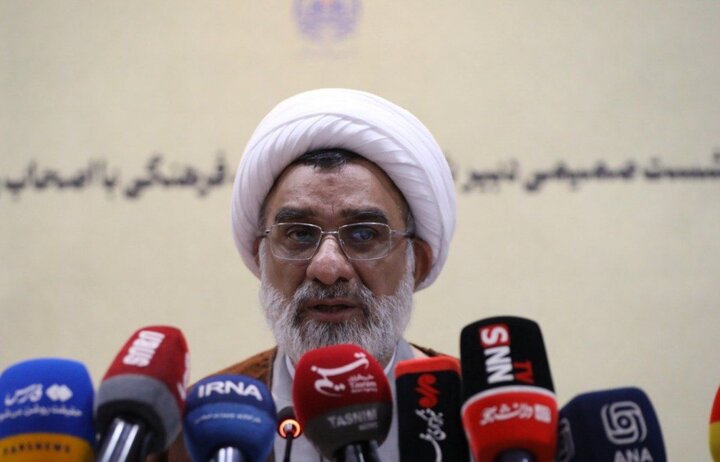 سکوهای نمایش خانگی به محلی برای تطهیر پهلوی و جنایات آمریکا تبدیل نشود