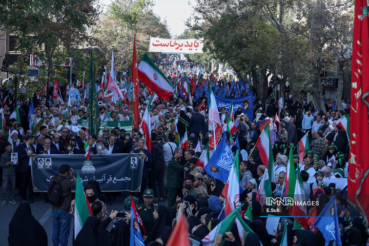 رزمایش بزرگ ۵۰ هزار نفری جان‌فدای ایران در اراک