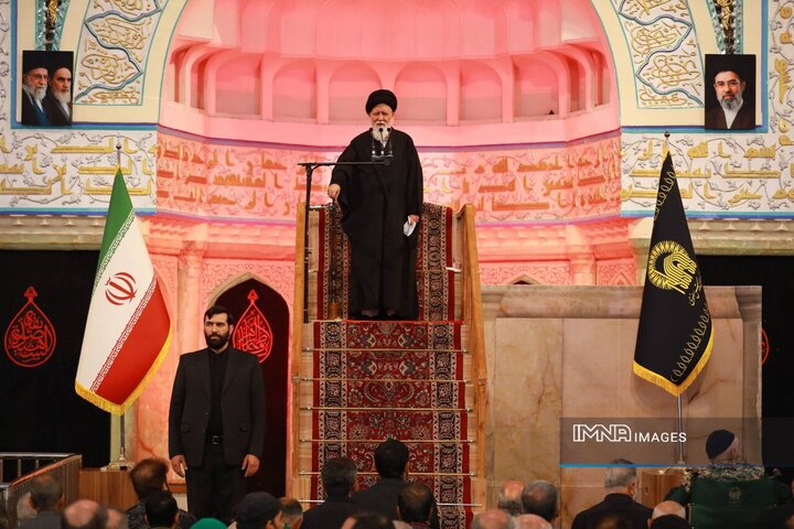 سنت الهی یاری افرادی است که ایستادگی می کنند/ هیچ حرکت انقلابی نباید به فعل حرام آلوده شود