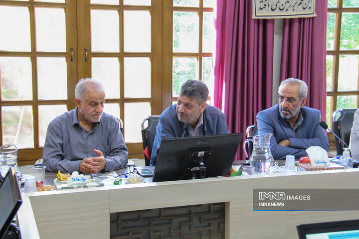 مجمع مدیران ارشد استان اصفهان