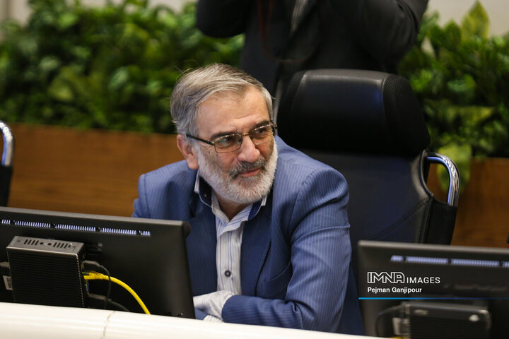 احمدرضا مصور رئیس کمیسیون حقوقی ،برنامه ریزی و پایش مصوبات شورای اسلامی شهر