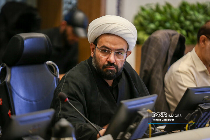 حجت‌الاسلام منوچهر مهروی‌پور، عضو شورای اسلامی شهر اصفهان