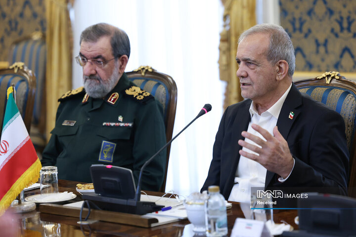 دیدار مقامات ترکیه، پاکستان و عربستان با رییس جمهور